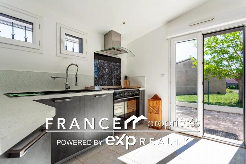 Maison - 80 m² - 4 pièces