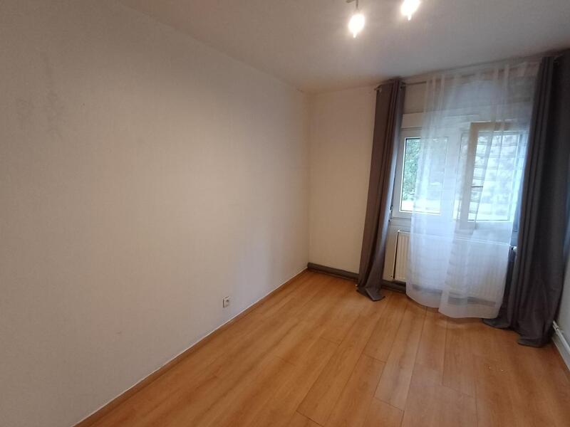 Appartement - 81 m² - 4 pièces