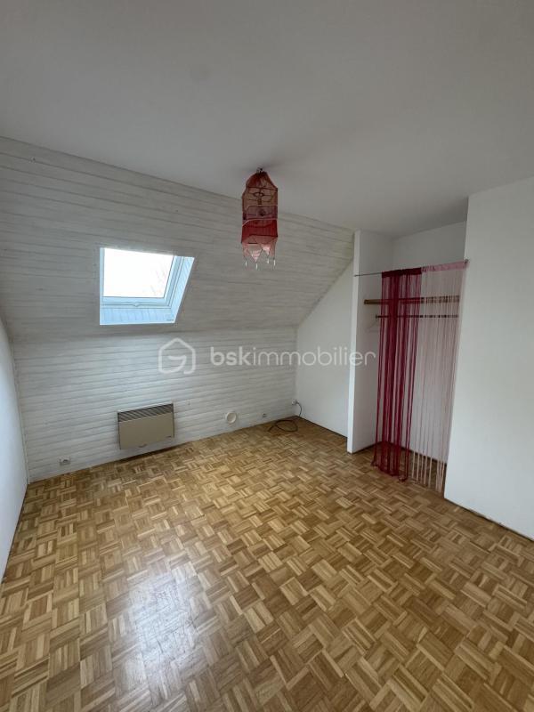 Pavillon - 145 m² - 6 pièces