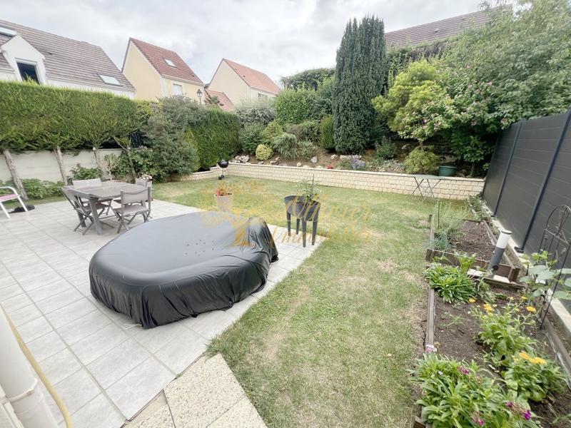 Pavillon - 101 m² - 5 pièces