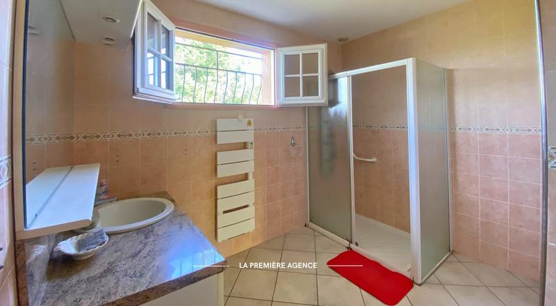 Maison - 87 m² - 3 pièces