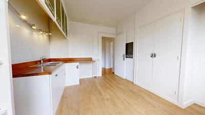 Appartement - 144 m² - 5 pièces