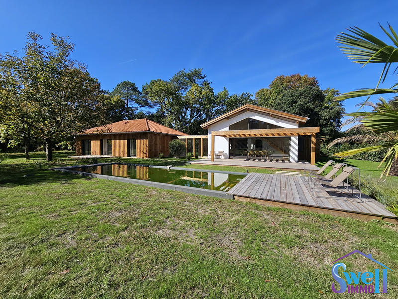 Maison - 165 m² - 6 pièces