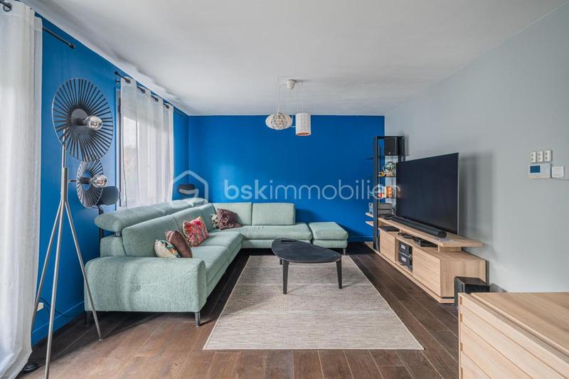 Maison - 135 m² - 6 pièces