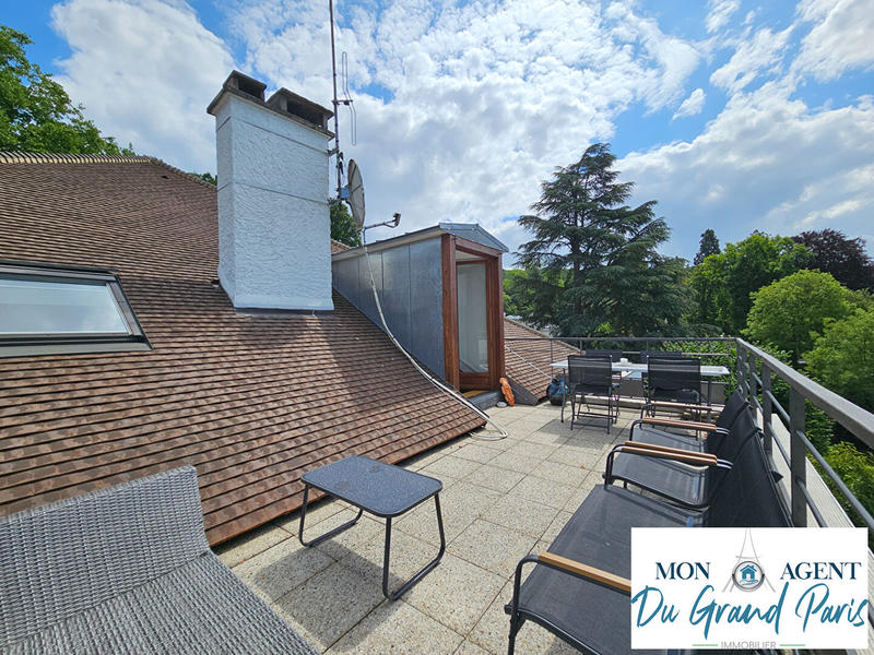 Appartement - 100 m² - 5 pièces