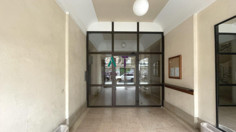 Appartement - 133 m² - 6 pièces