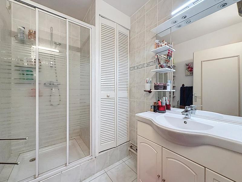 Appartement - 83 m² - 4 pièces