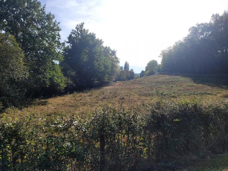 Terrain de loisirs - 90 000 m²