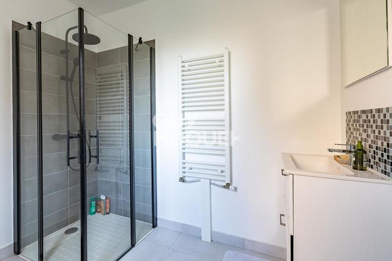 Maison - 91 m² - 5 pièces