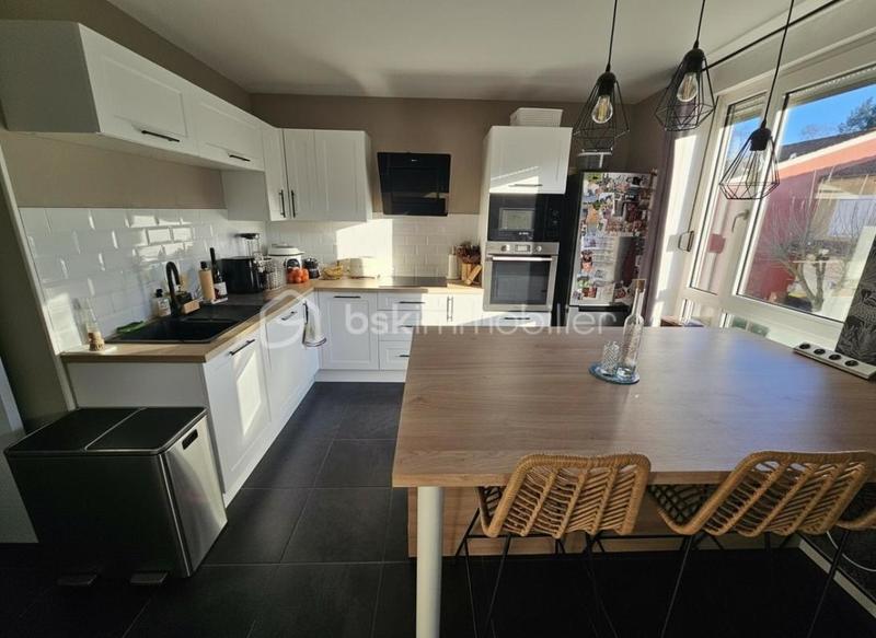 Appartement - 89 m² - 4 pièces