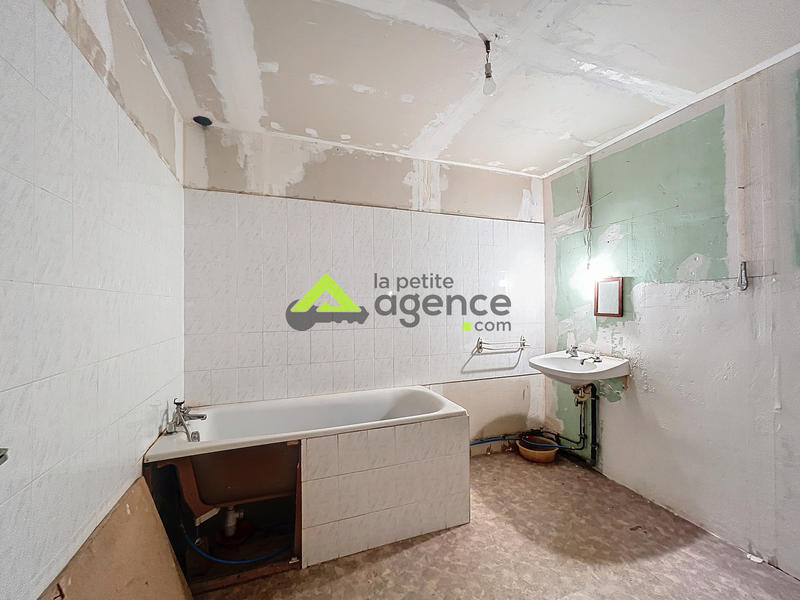 Maison - 130 m² - 10 pièces