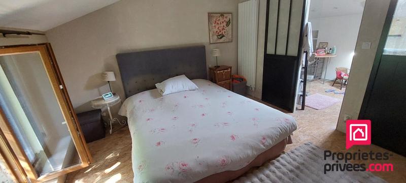 Moulin - 400 m² - 8 pièces