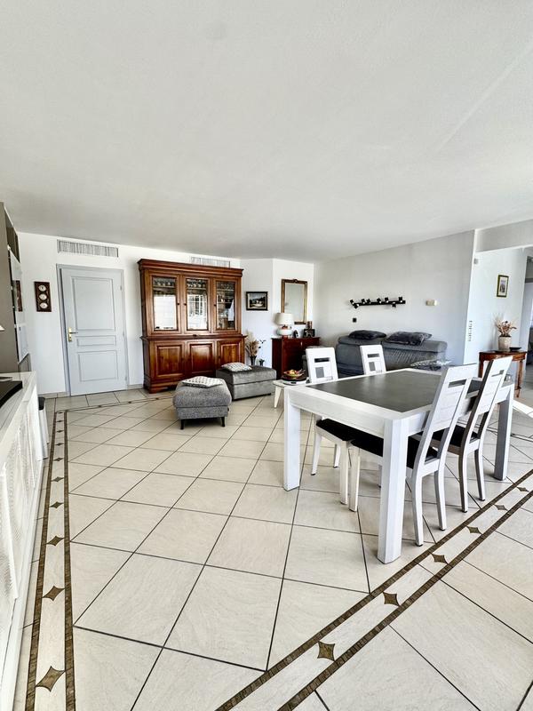 Appartement - 89 m² - 3 pièces