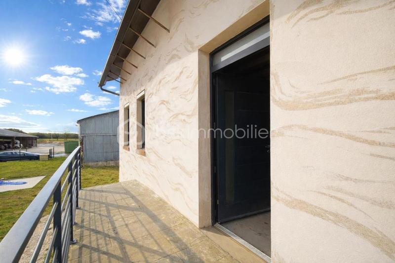 Maison - 137 m² - 5 pièces