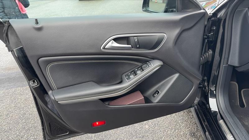 Mercedes Cla Shooting Brake 200 Cdi 136 7g-Tronic Sensation - Automatique