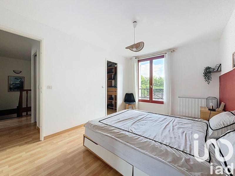 Maison - 91 m² - 5 pièces