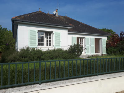 Maison - 151 m² - 7 pièces