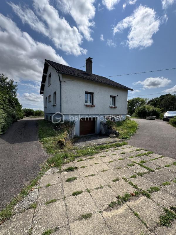 Maison de village - 115 m² - 5 pièces