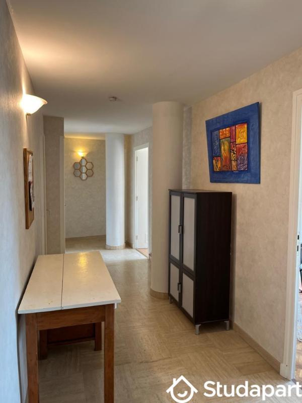 Chambre - 14 m² - 1 pièce