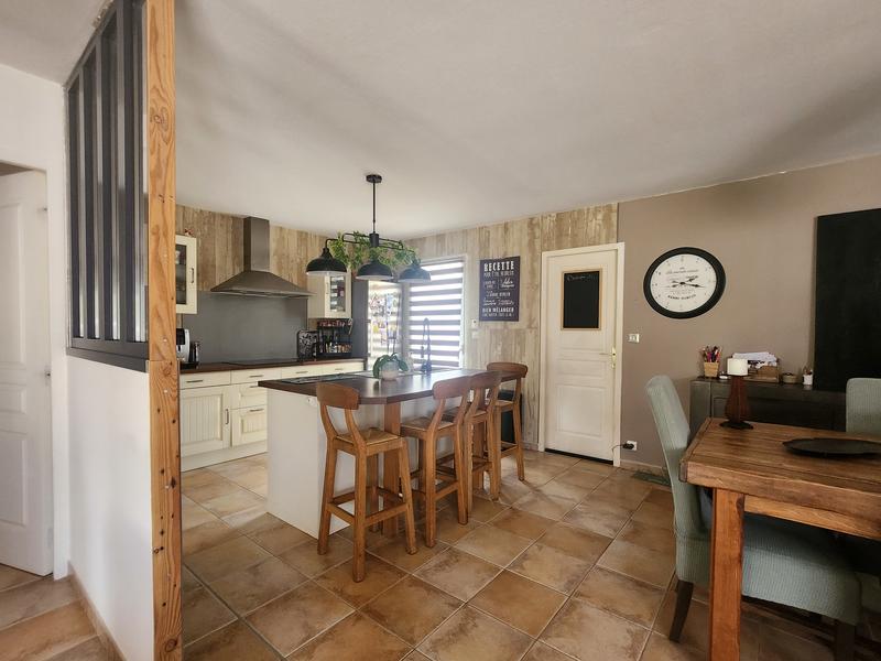 Maison - 110 m² - 6 pièces