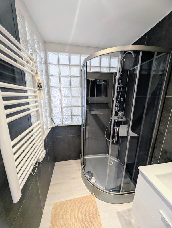 Appartement - 95 m² - 4 pièces