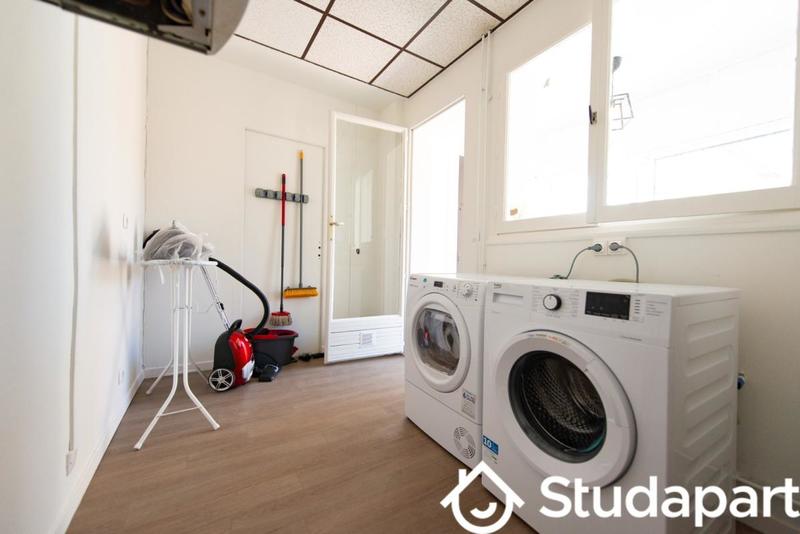 Chambre - 14 m² - 1 pièce