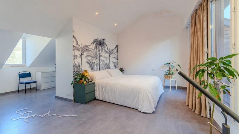 Appartement - 94 m² - 3 pièces