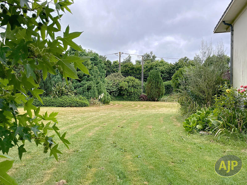 Maison - 148 m² - 7 pièces