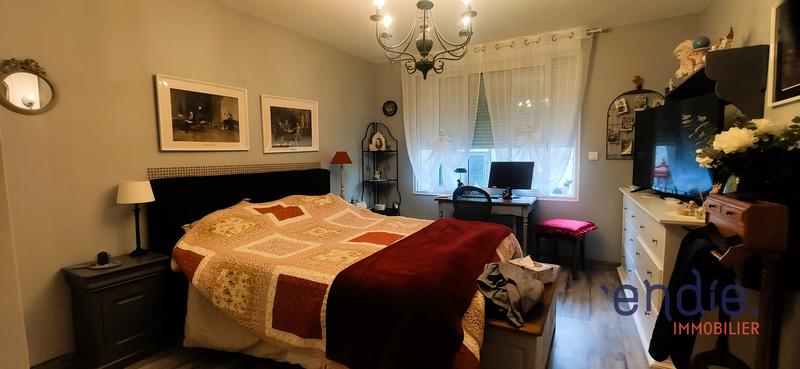 Maison - 183 m² - 6 pièces