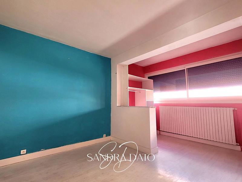 Maison - 92 m² - 4 pièces