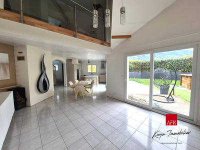 Maison - 173 m² - 7 pièces