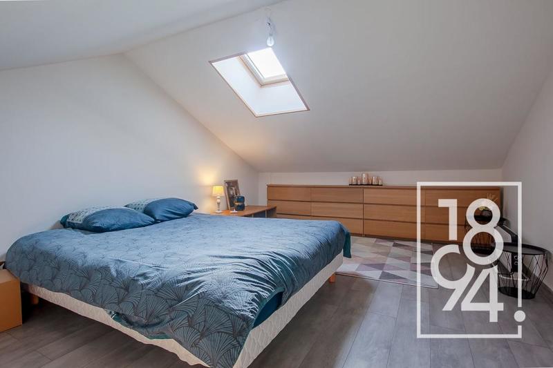 Appartement - 106 m² - 4 pièces