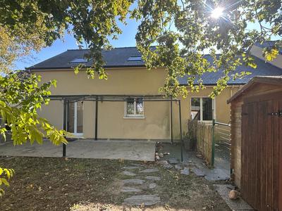 Maison - 111 m² - 5 pièces