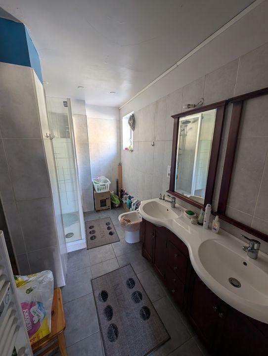 Maison - 170 m² - 5 pièces