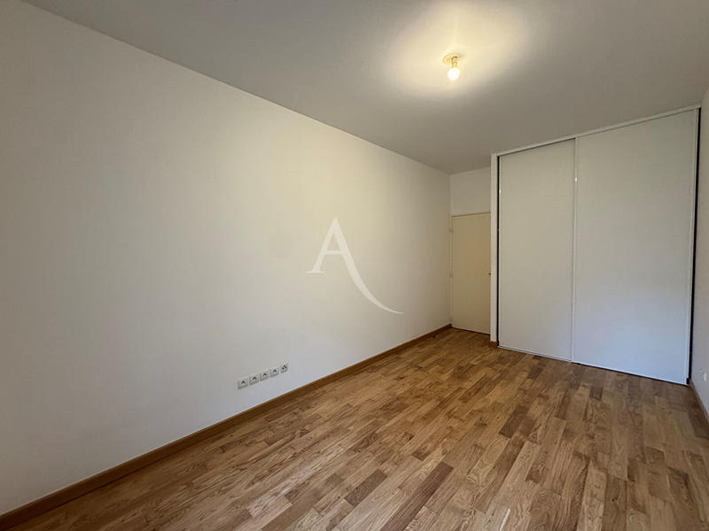 Appartement - 83 m² - 3 pièces