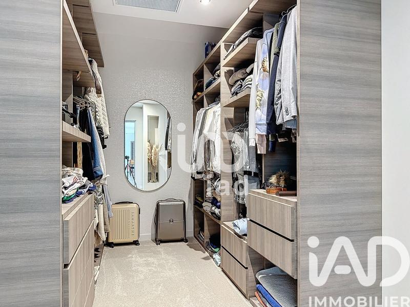 Maison de maîtres - 245 m² - 5 pièces