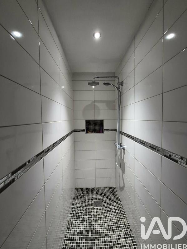 Maison - 121 m² - 3 pièces