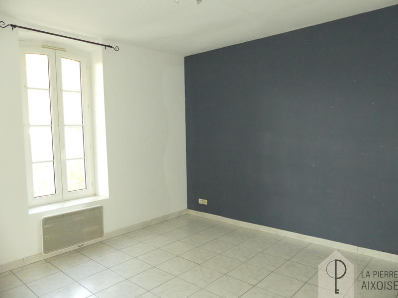 Appartement - 65 m² - 4 pièces