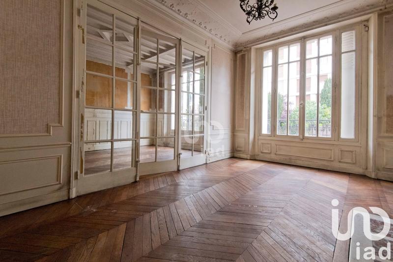 Appartement - 90 m² - 4 pièces