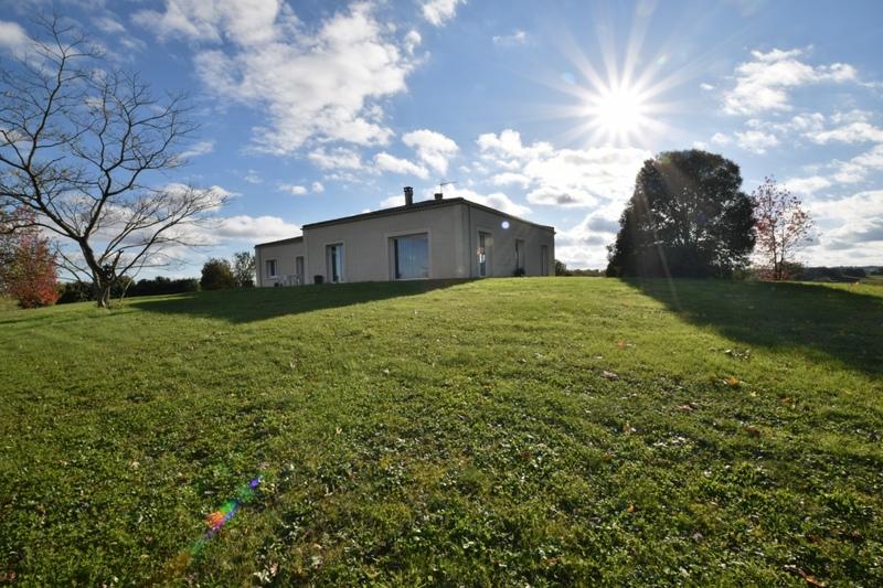 Villa - 188 m² - 6 pièces