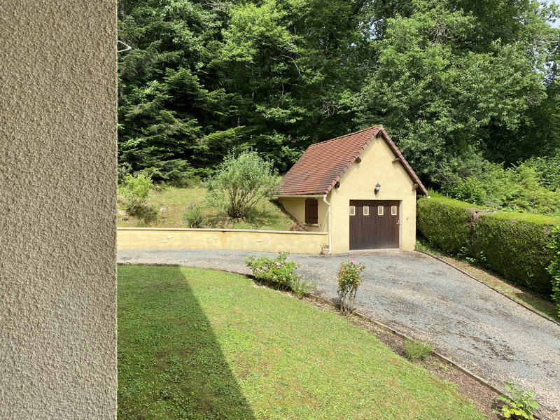 Maison - 180 m² - 5 pièces