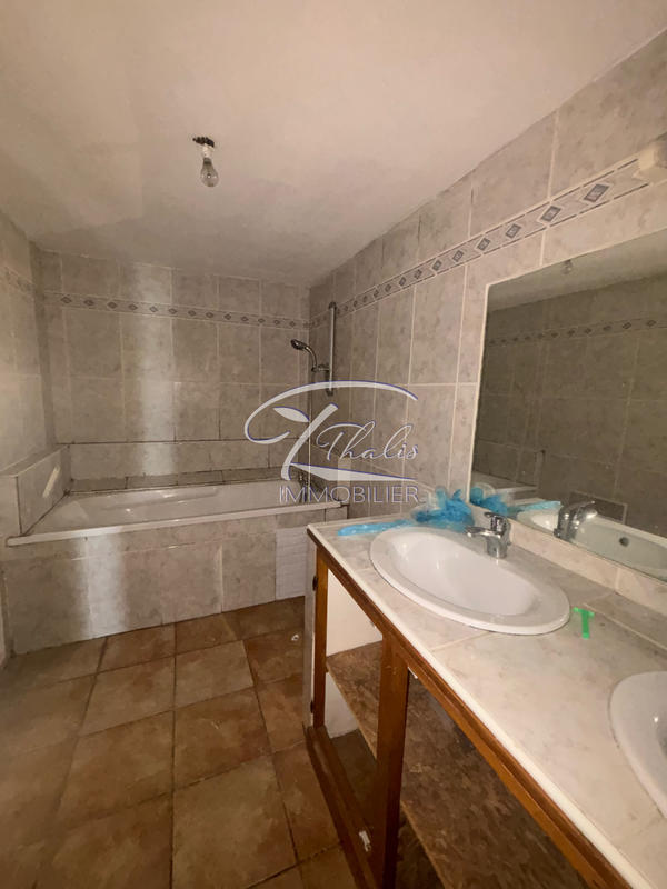 Maison ancienne - 210 m² - 9 pièces