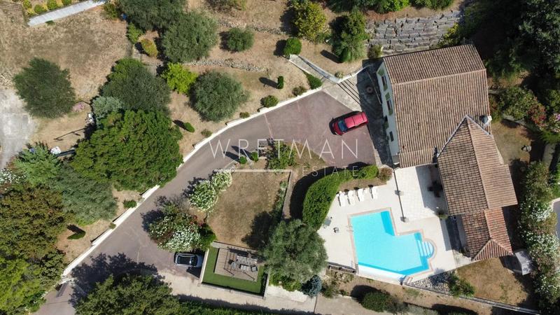 Villa - 150 m² - 5 pièces