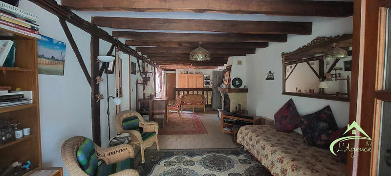 Maison ancienne - 178 m² - 8 pièces