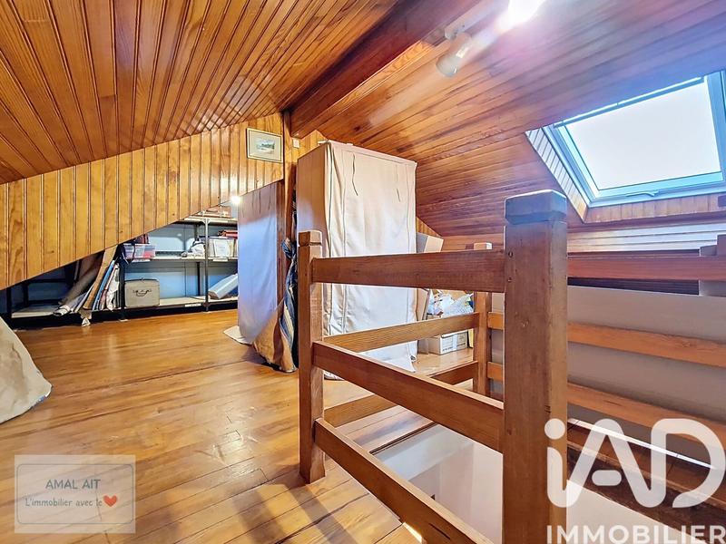 Maison - 90 m² - 5 pièces