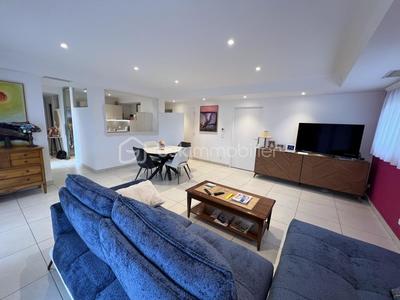 Appartement - 87 m² - 3 pièces