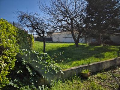 Terrain constructible - 400 m²