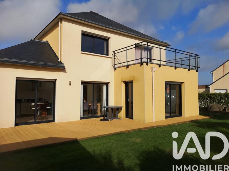 Maison - 137 m² - 6 pièces