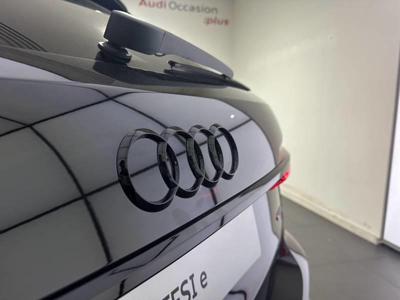 Audi A6 Avant 50 TFSIe 299 ch s tronic 7 Quattro s line