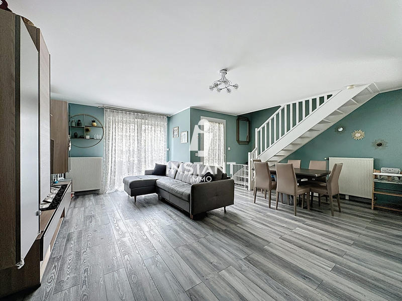 Duplex - 82 m² - 4 pièces